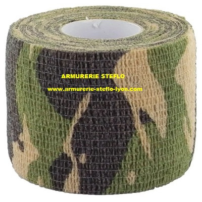 Ruban adhésif de couleur camo de la marque Fuzyon.